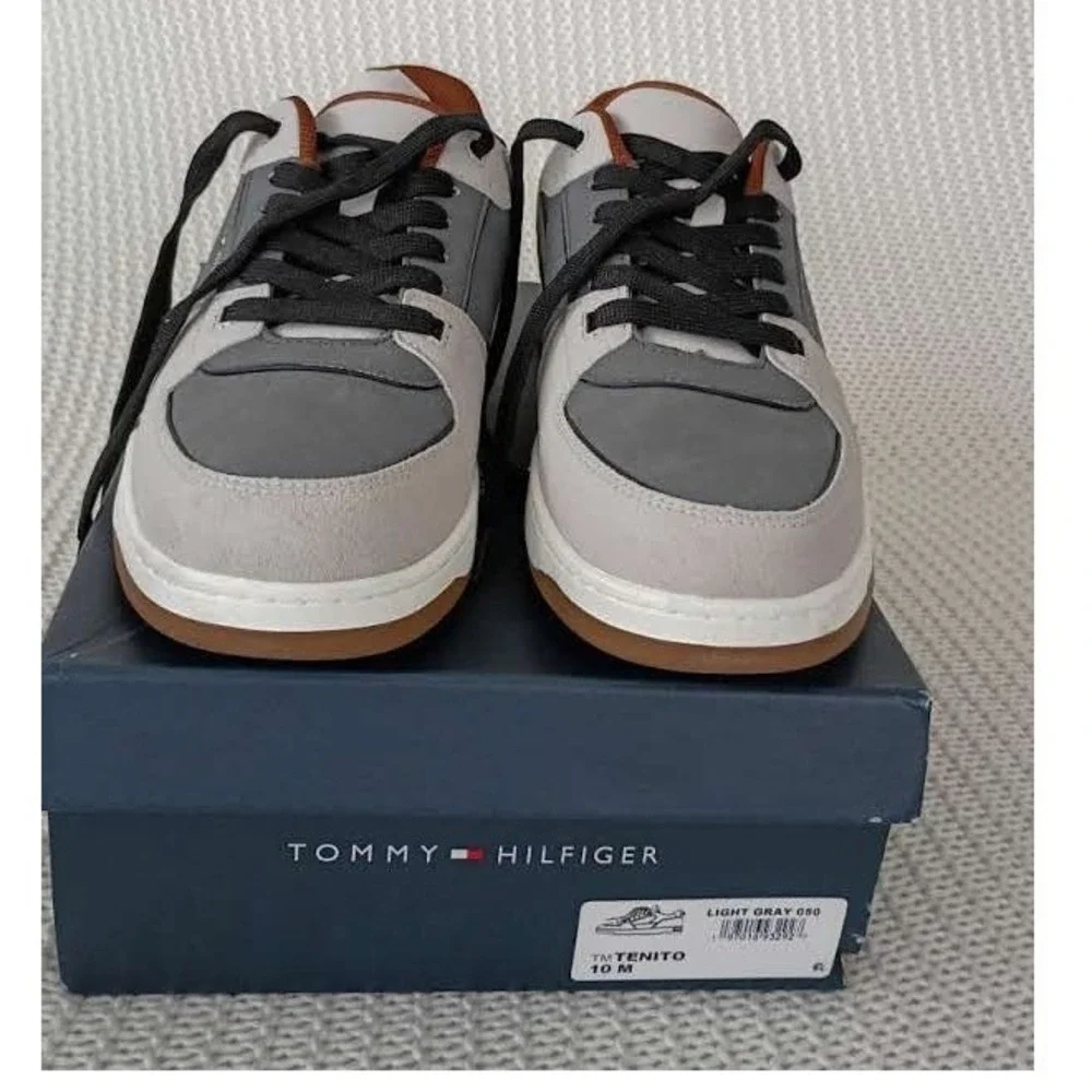 Tommy‎ Hilfiger Tenito Mens Light Gray Low Top Sneakers Size 10 M Memory Foam